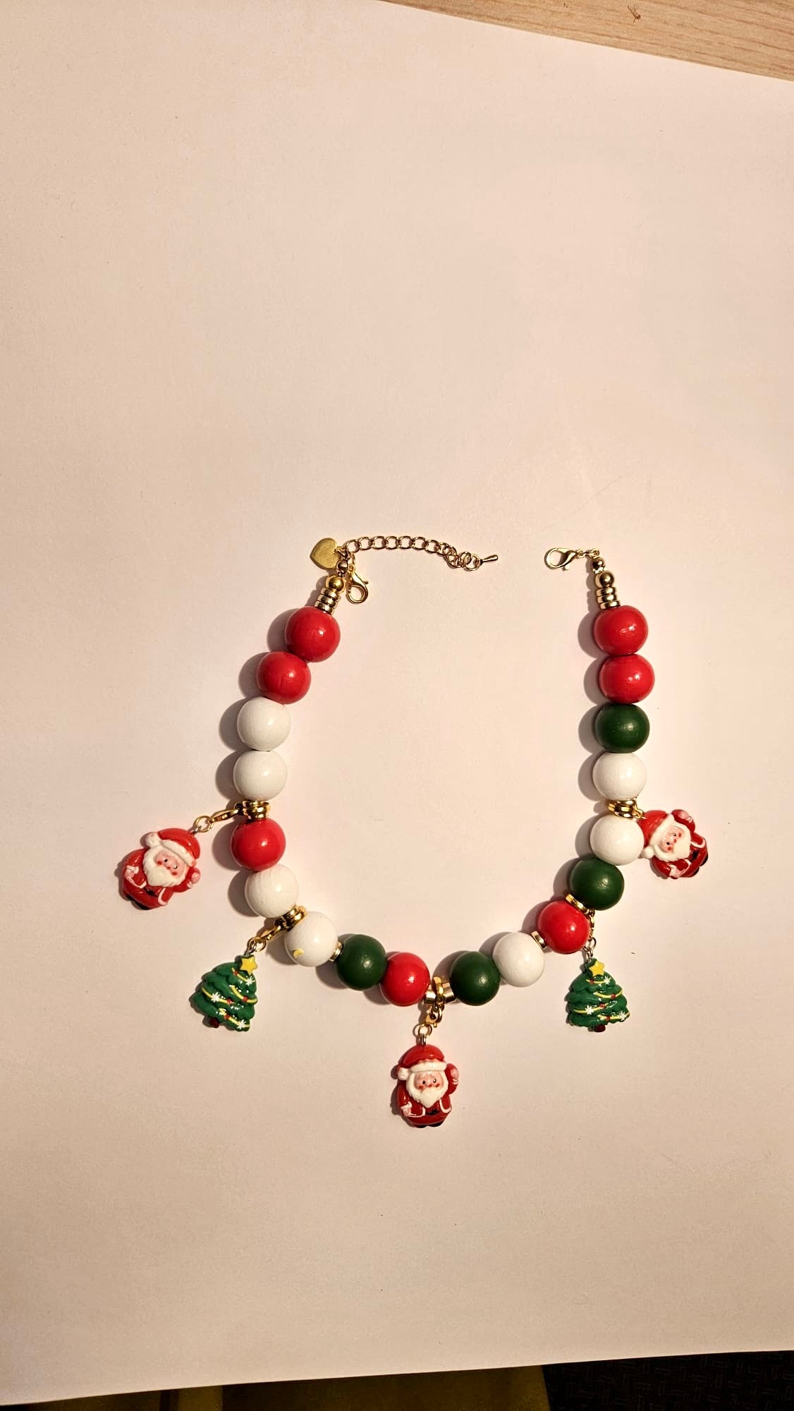 Sweather necklace "Santas & trees"